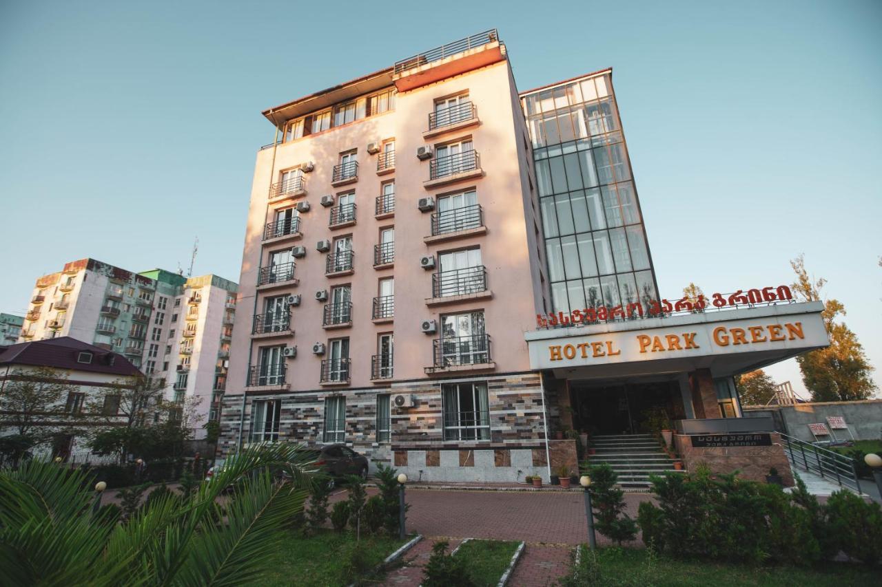 Hotel Park Green Pʼotʼi Bagian luar foto